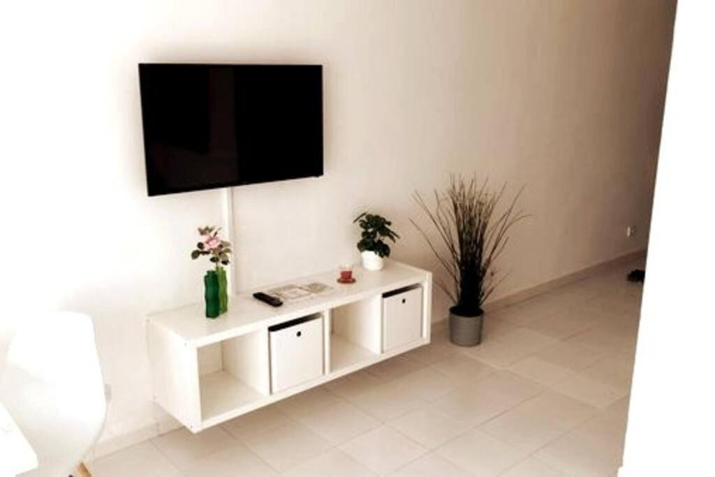 Tuscan Apartment Mit Meerblick Und Sonnenterrasse Costa Teguise Buitenkant foto